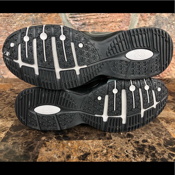 Nike Reax Trainer III Synthetic Leather Sneakers - Picture 12 of 14